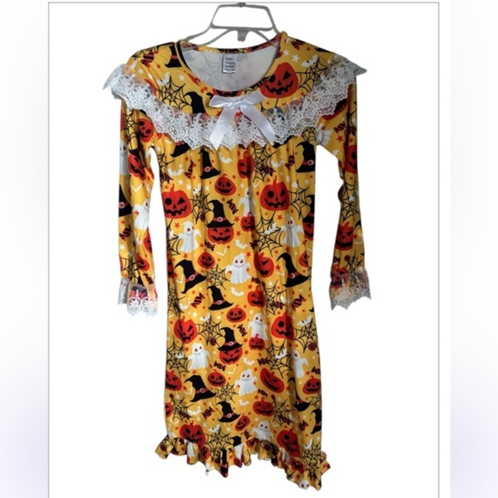 GIRLS Halloween Themed nightgown Dress with Lace Trim size large